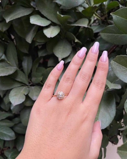 Bague Marguerite Diamants 0.70 carat &quot;Cloé&quot; - Elliade Paris