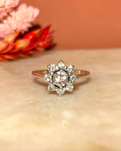 Bague Marguerite Diamants 0.70 Carat &quot;Xylie&quot; - Elliade Paris