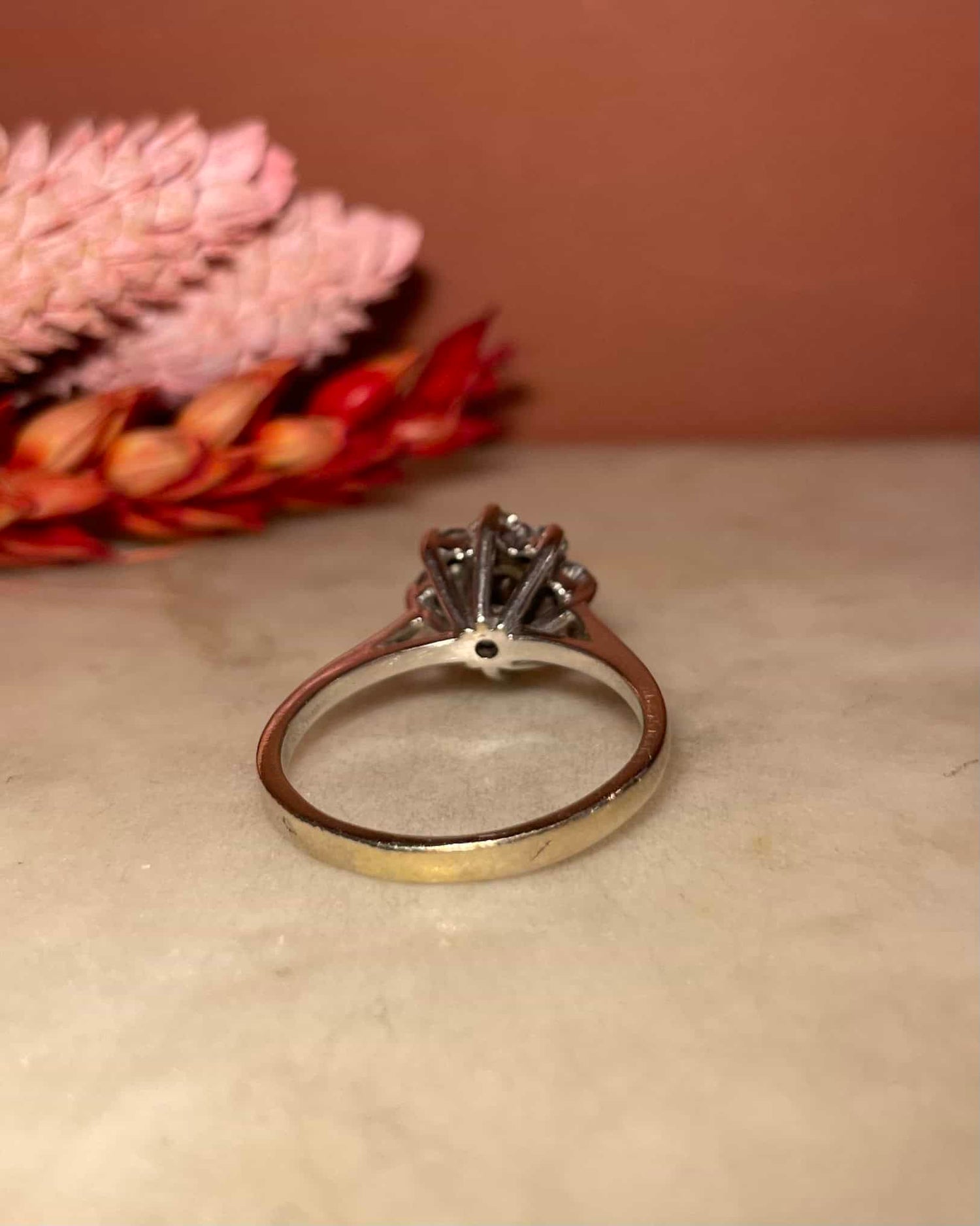 Bague Marguerite Diamants 0.70 Carat &quot;Xylie&quot; - Elliade Paris