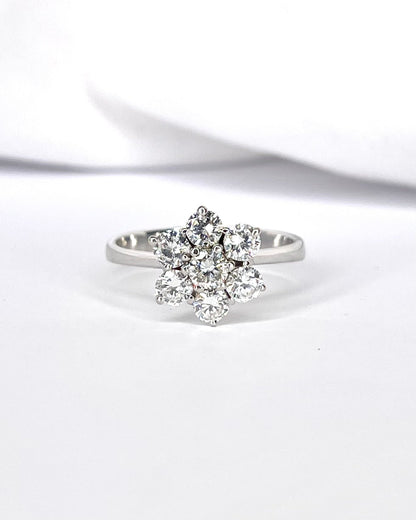 Bague Marguerite Diamants 0.75 carat "Yolanda" - Elliade Paris