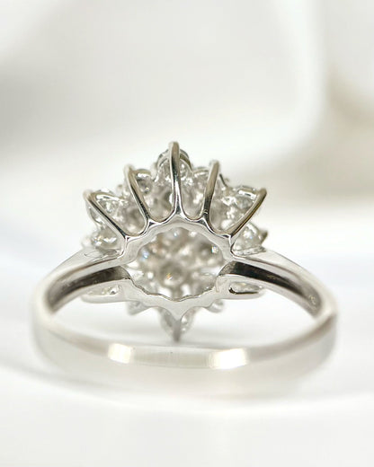 Bague Marguerite Diamants 0.76 carat "Perrine" - Elliade Paris