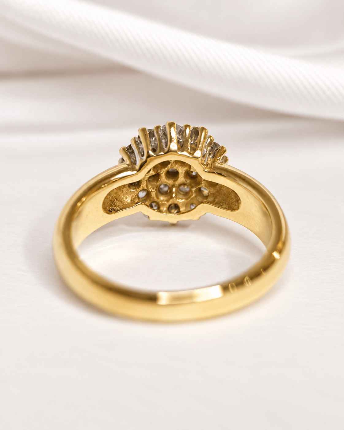 Bague Marguerite Diamants 0.89 carat 5.72g "Briana" - Elliade Paris