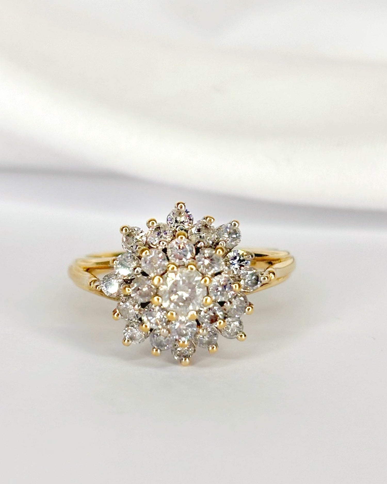 Bague Marguerite Diamants 1 carat "Joceline" - Elliade Paris