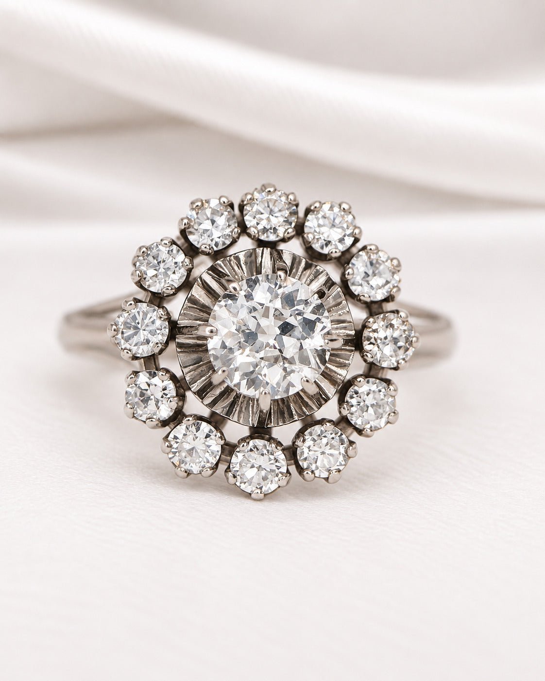 Bague Marguerite Diamants 1.17 carat 4.91g "Joëlle" - Elliade Paris