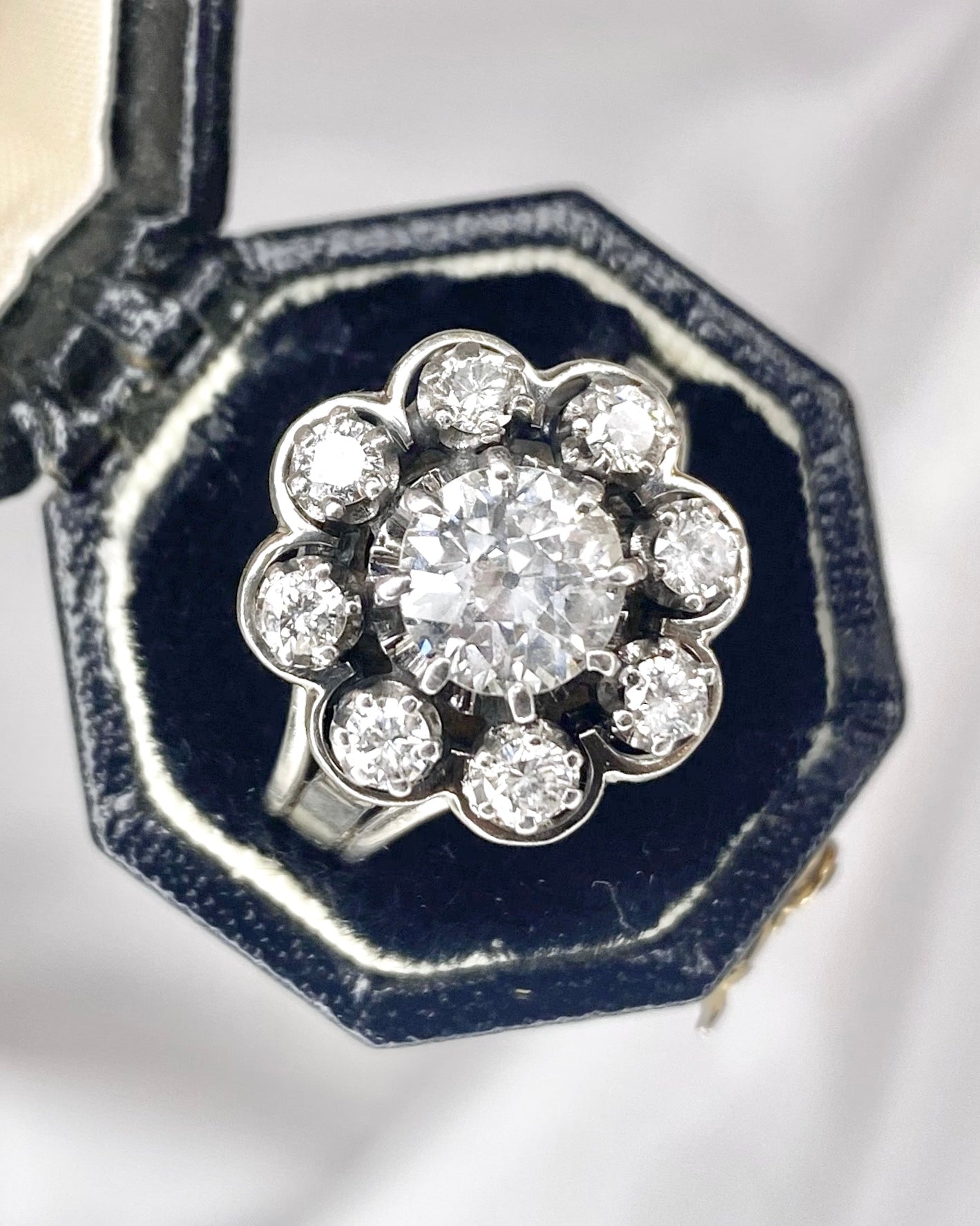 Bague Marguerite Diamants 1.76 carat "Aglaé" - Elliade Paris