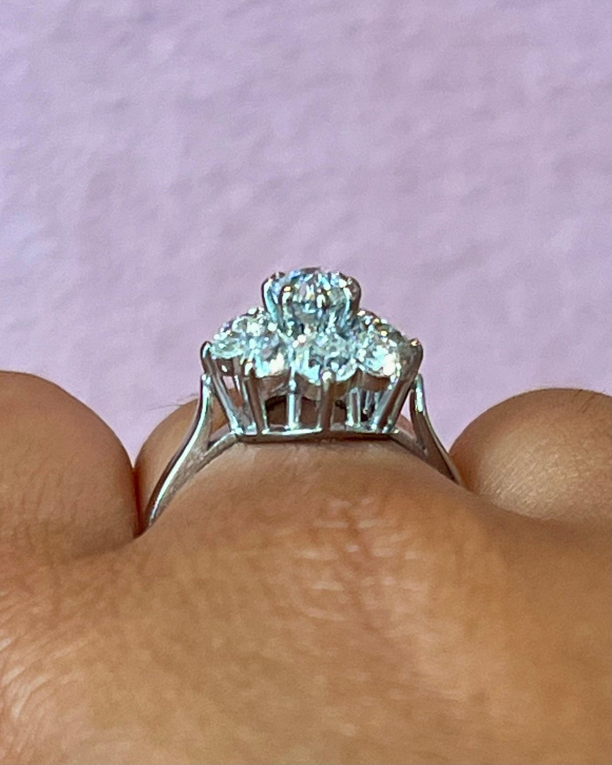 Bague Marguerite Diamants 2.70 carats 5.38g "Minerva" - Elliade Paris