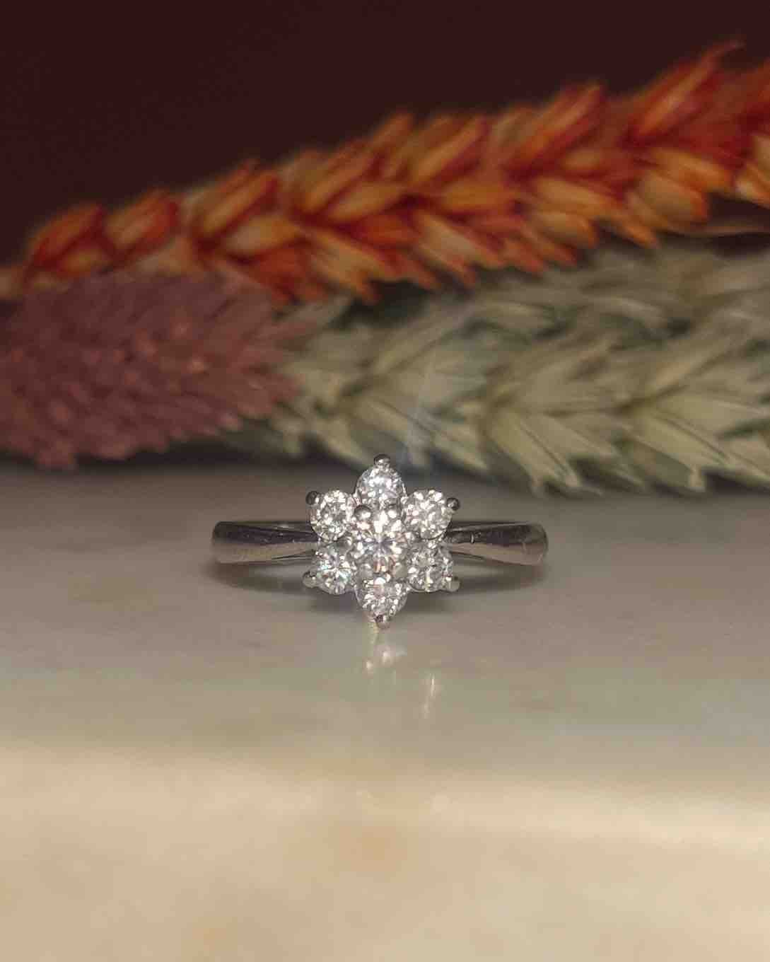 Bague marguerite Diamants "Anaé" - Elliade Paris