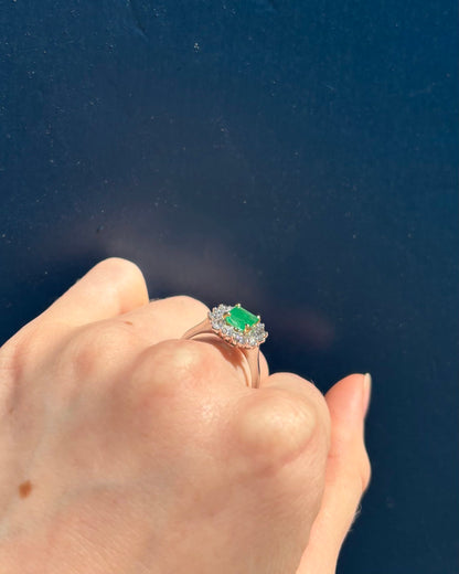 Bague Marguerite Émeraude 0.87 carat &amp; 12 Diamants 0.96 carat &quot;Cerine&quot;