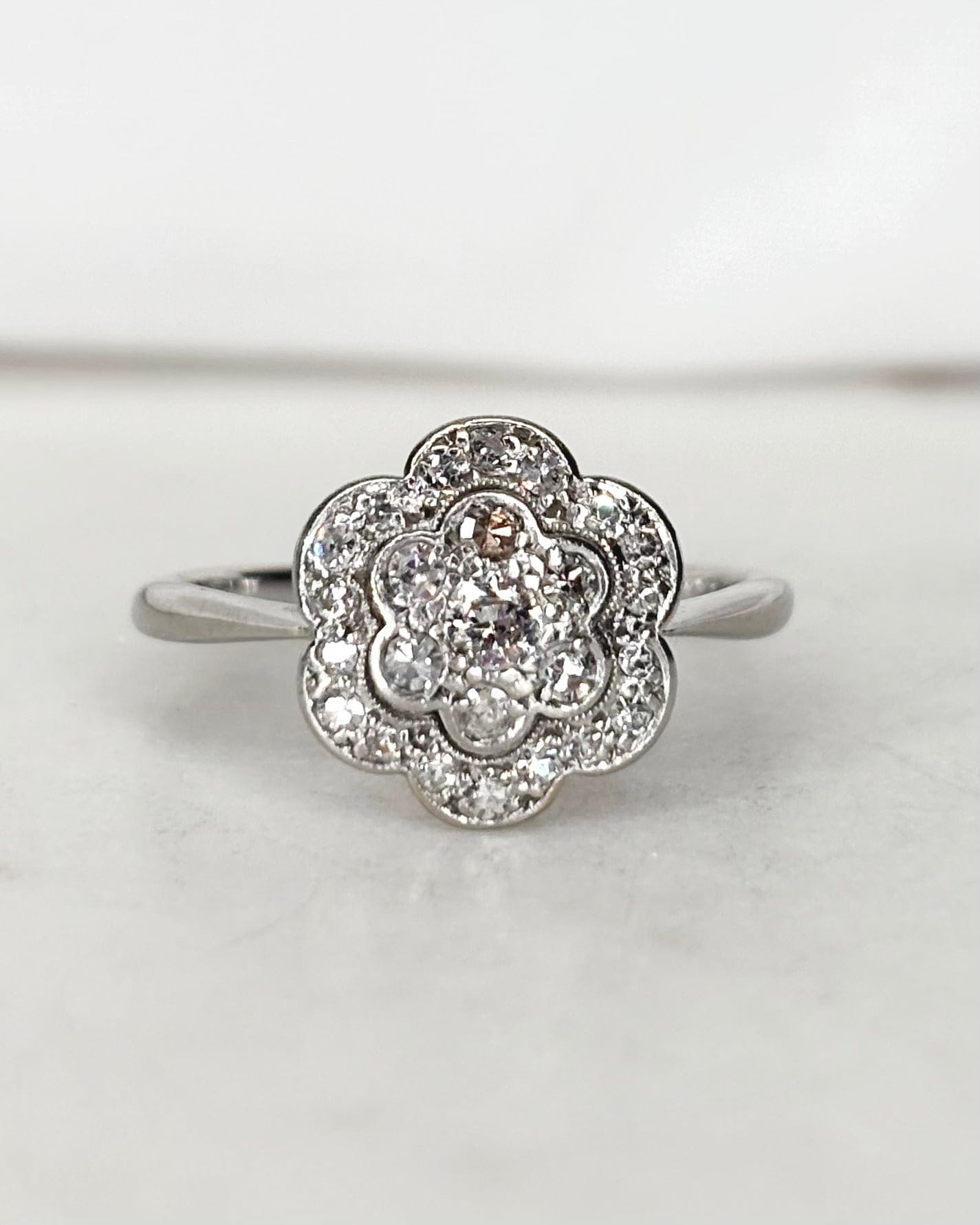 Bague Marguerite Diamants "Jeanne" - Elliade Paris