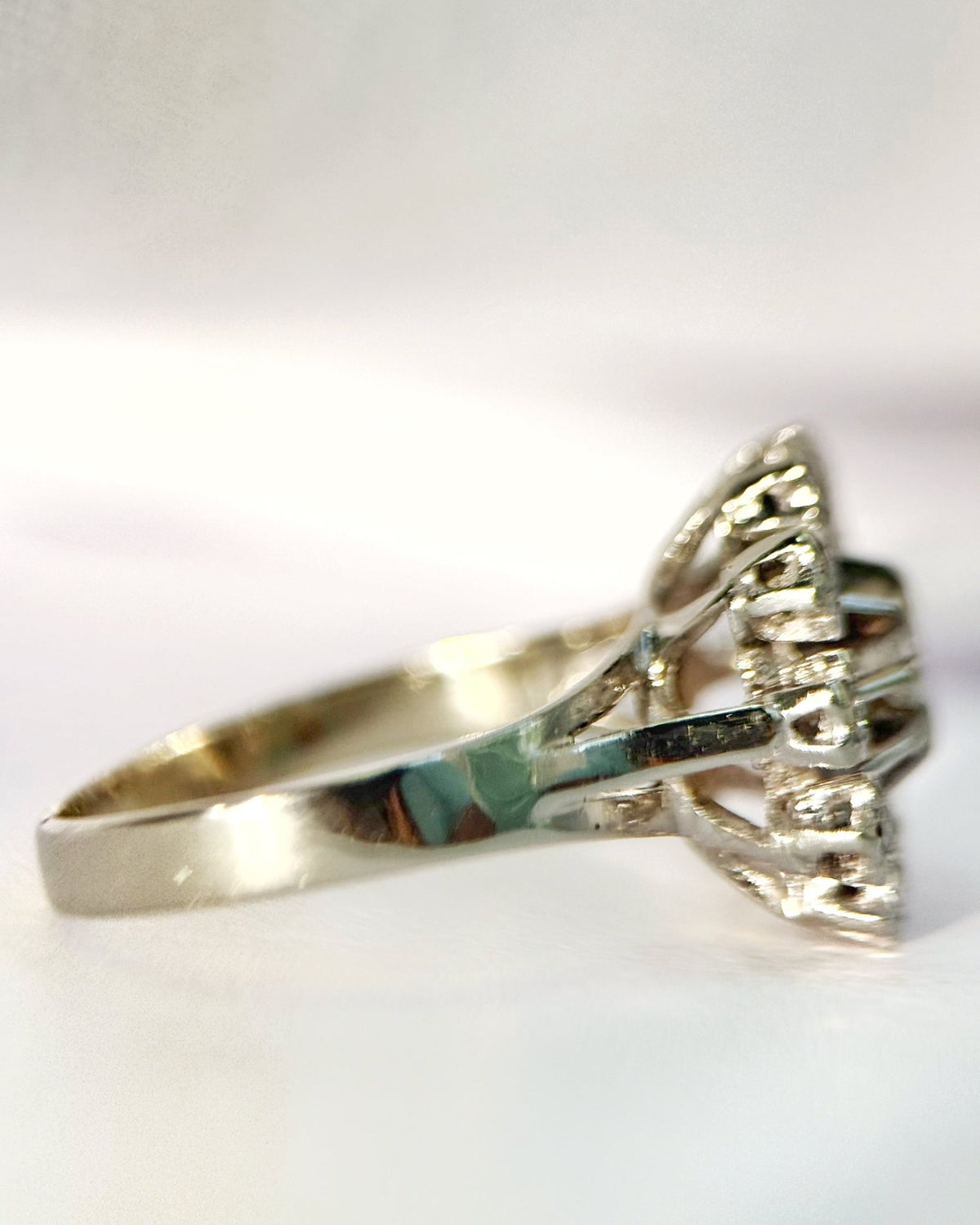 Bague Marguerite Diamants "Leonarde" - Elliade Paris
