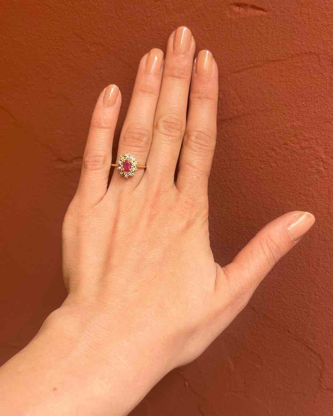 Bague Marguerite Diamants &amp; Rubis "Daphné" - Elliade Paris