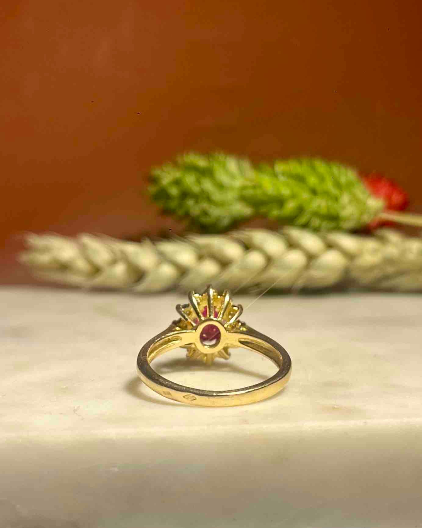 Bague Marguerite Diamants &amp; Rubis &quot;Lorea&quot; - Elliade Paris