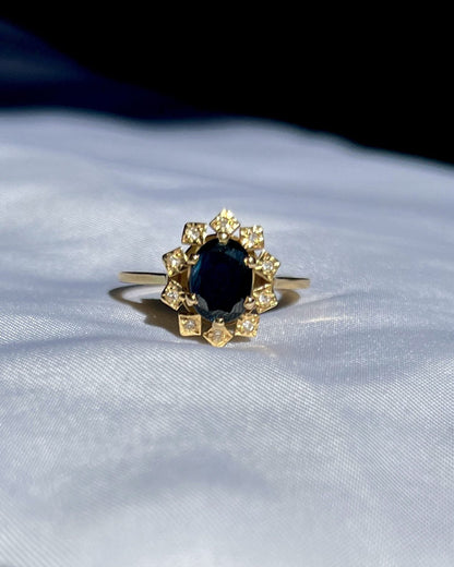 Bague Marguerite diamants &amp; saphir &quot;Ella&quot; - Elliade Paris