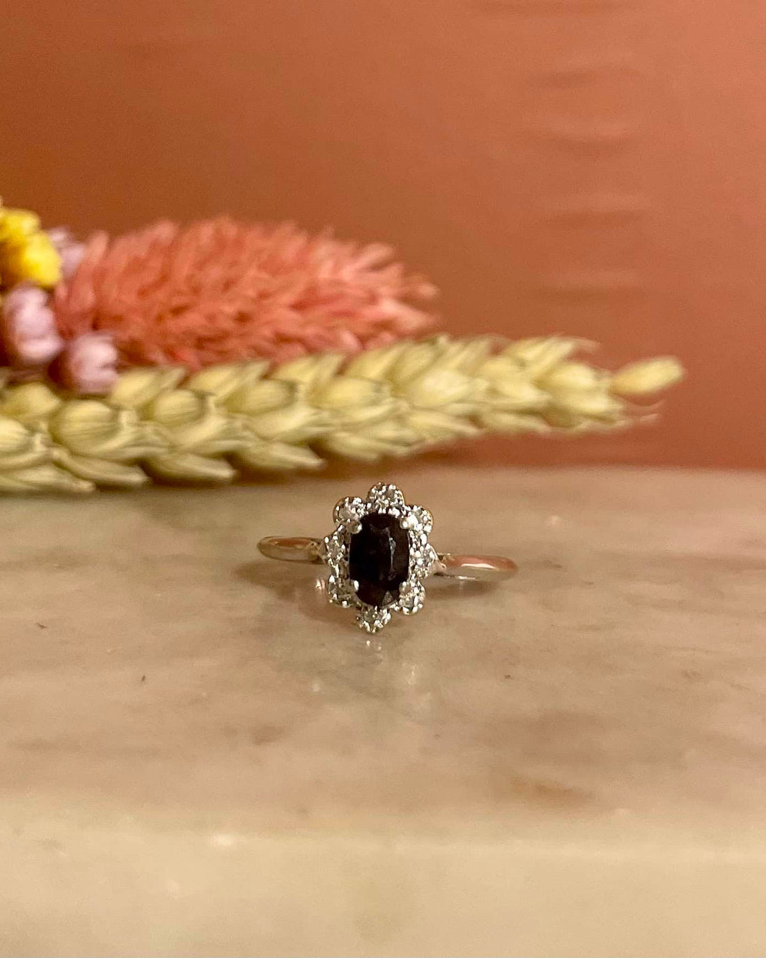 Bague Marguerite Saphir &amp; Diamants &quot;Jelena&quot;