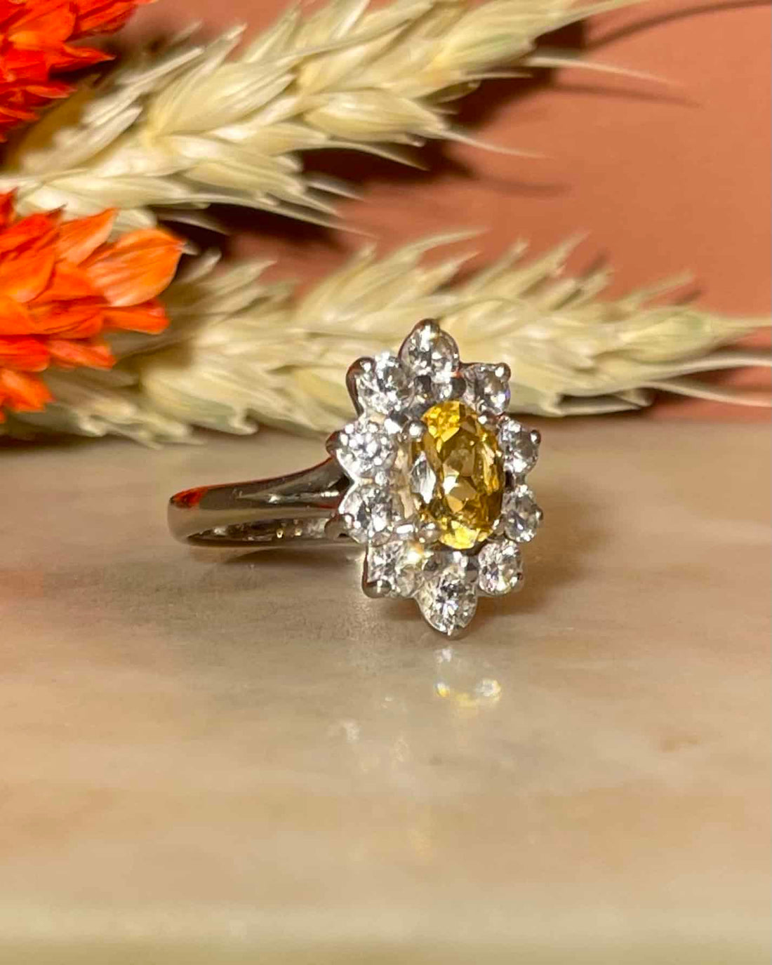 Bague Marguerite Citrine 0.75 carat &amp; Diamants 0.70 carat &quot;Cherish&quot;