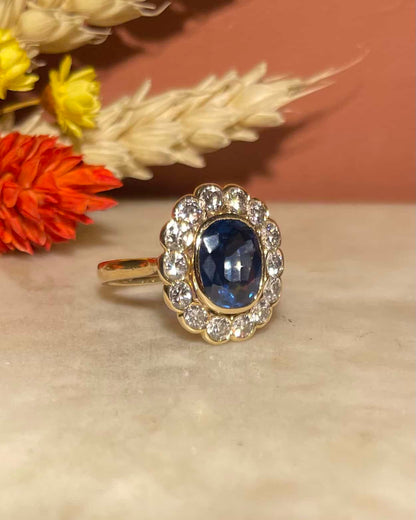 Anillo de zafiro margarita de 2,30 quilates y diamantes de 0,80 quilates &quot;Althéa&quot;