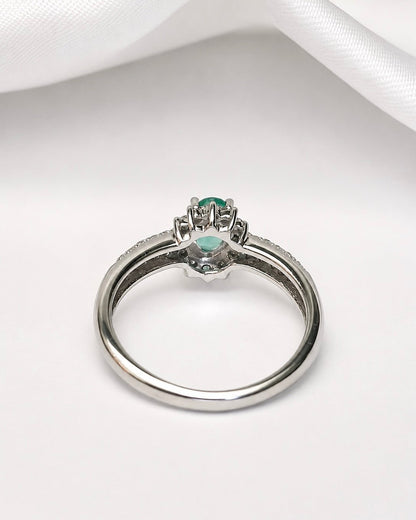 Bague Marguerite Émeraude 0.40 carat &amp; Diamants 0.42 carat "Amélie" - Elliade Paris