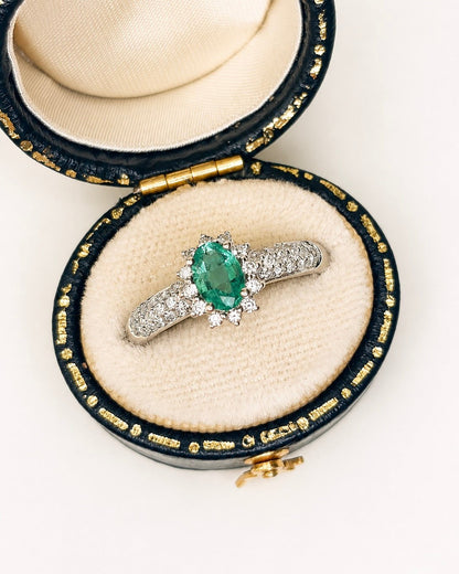 Bague Marguerite Émeraude 0.40 carat &amp; Diamants 0.42 carat "Amélie" - Elliade Paris