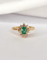 Bague Marguerite Émeraude 0.45 carat & 10 Diamants "Alba" - Elliade Paris