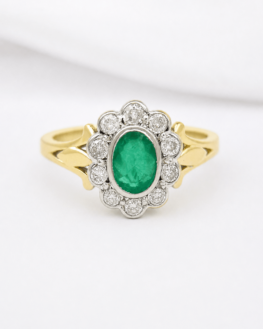 Bague Marguerite Émeraude 0.45 carat &amp; Diamants 0.40 carat "Emmeline" - Elliade Paris