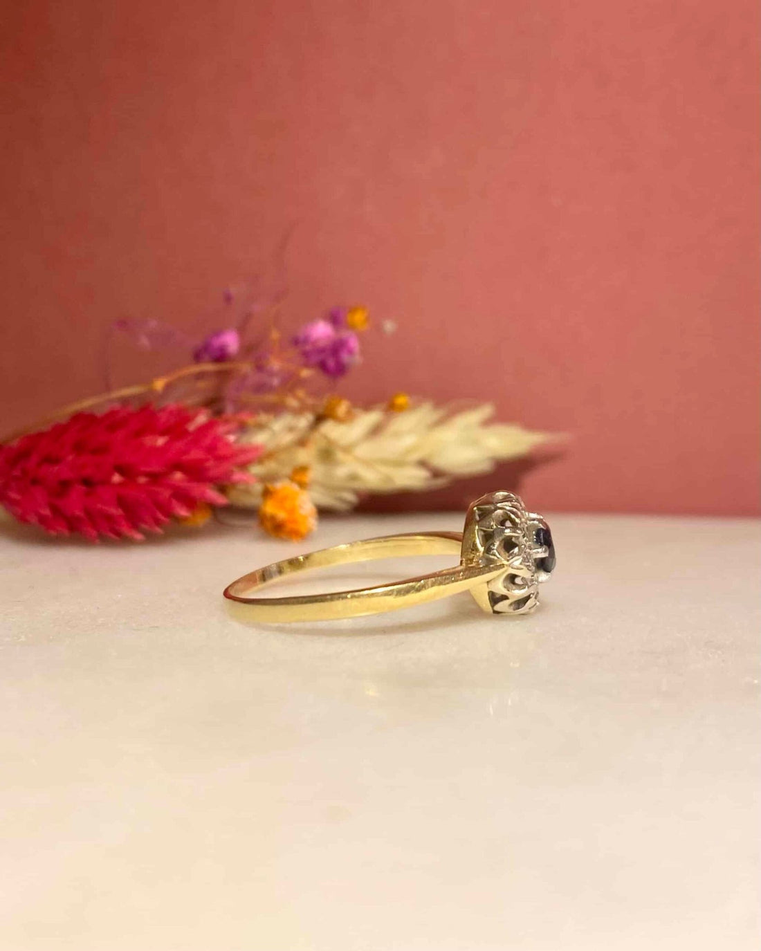 Bague Marguerite Émeraude 0.50 carat &amp; Diamants &quot;Jane&quot; - Elliade Paris