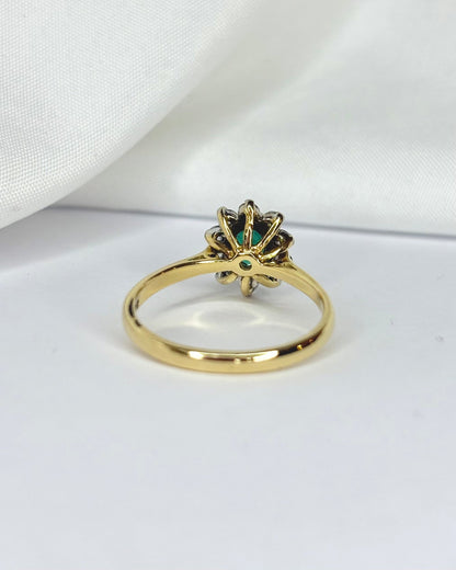 Bague Marguerite Émeraude 0.52 carat &amp; Diamants 0.30 carat &quot;Nélya&quot; - Elliade Paris