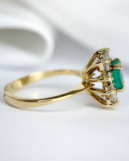 Bague Marguerite Émeraude 0.59 carat &amp; Diamants 0.50 carat "Colette" - Elliade Paris