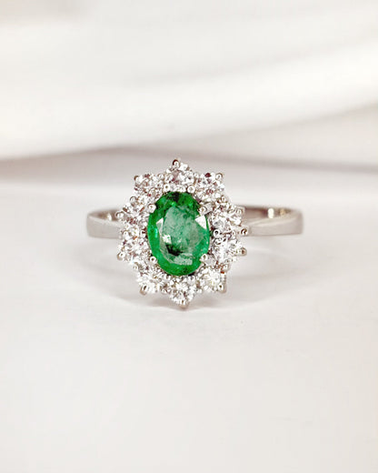 Bague Marguerite Émeraude 0.73 carat &amp; Diamants 0.60 carat "Georgia" - Elliade Paris