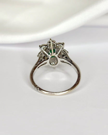 Bague Marguerite Émeraude 0.75 carat &amp; Diamants 0.80 carat "Théa" - Elliade Paris