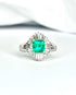 Bague Marguerite Émeraude 0.78 carat & 44 Diamants "Amalia" - Elliade Paris