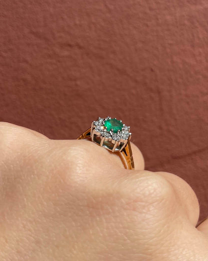 Bague Marguerite Émeraude 0.80 carat &amp; Diamants 0.50 carat &quot;Salima&quot; - Elliade Paris