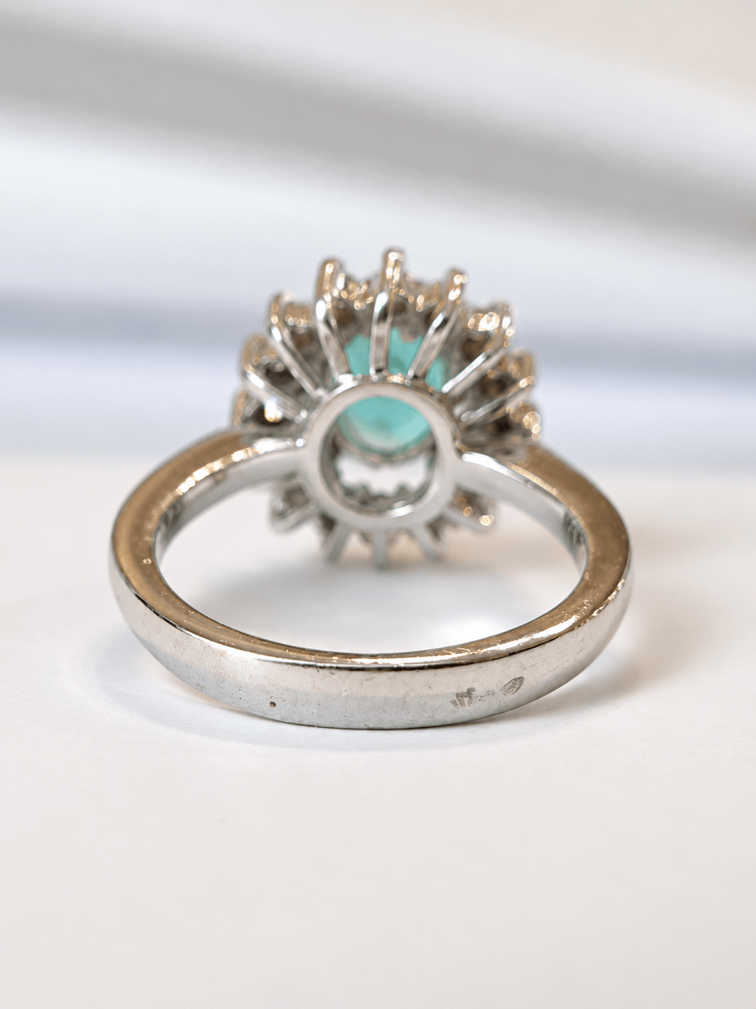 Bague Marguerite Émeraude 1 carat &amp; Diamants 0.32 carat 4,79g "Théa" - Elliade Paris