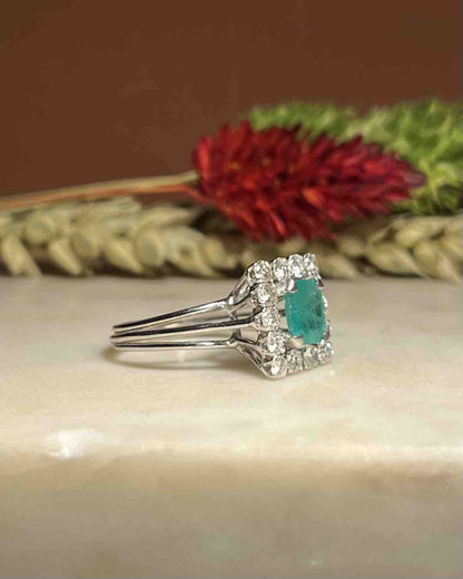 Bague Marguerite Émeraude 1 carat &amp; Diamants &quot;Jamie&quot; - Elliade Paris