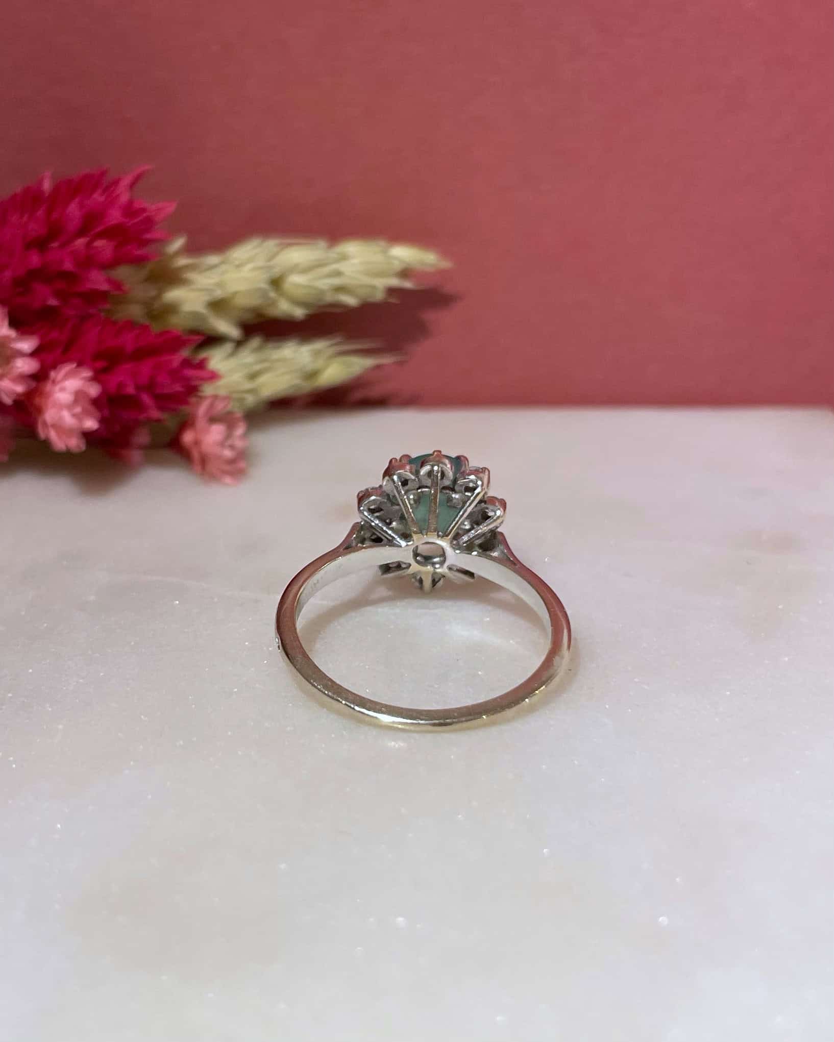 Bague Marguerite Émeraude 1 carat &amp; Diamants "Myvie" - Elliade Paris