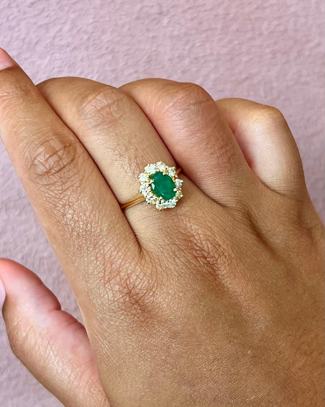 Bague Marguerite Émeraude 1.08 carat &amp; Diamants 0.40 carat "Elina" - Elliade Paris