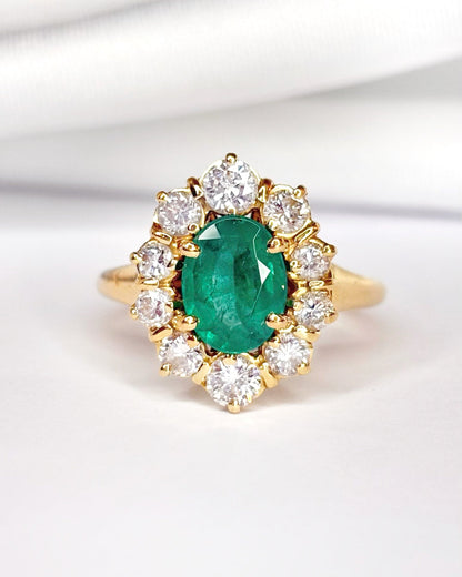 Bague Marguerite Émeraude 1.33 carat, Diamants 0.74 carat &amp; Or 6.25g "Louison" - Elliade Paris