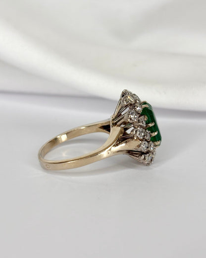 Bague Marguerite Émeraude 1.46 carat &amp; Diamants 1 carat "Elenni" - Elliade Paris