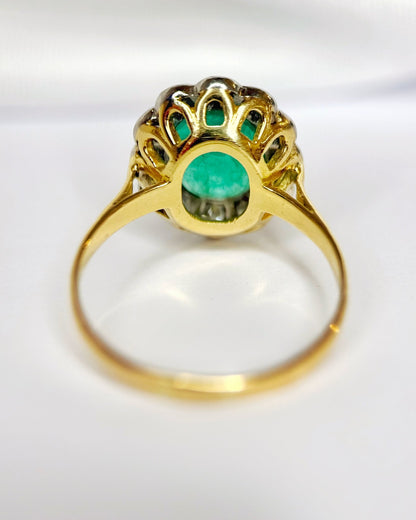 Bague Marguerite Émeraude 1.70 carat &amp; Diamants 0.60 carat "Amale" - Elliade Paris