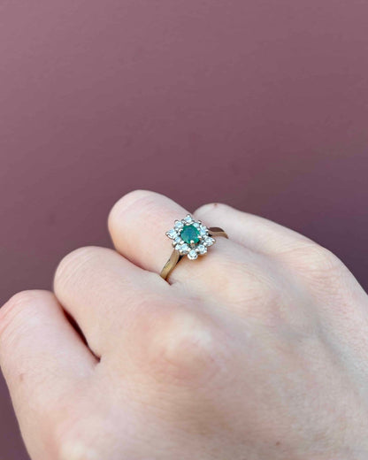 Bague Marguerite Émeraude &amp; Diamants &quot;Adelyn&quot; - Elliade Paris