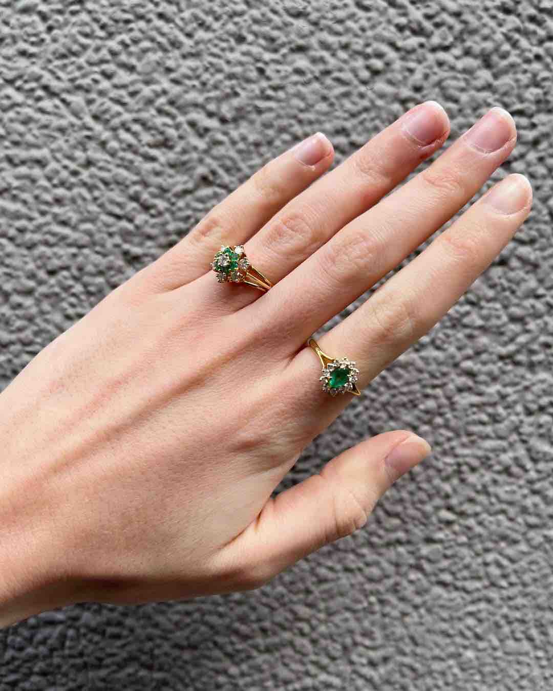Bague Marguerite Émeraude &amp; Diamants "Adriana" - Elliade Paris