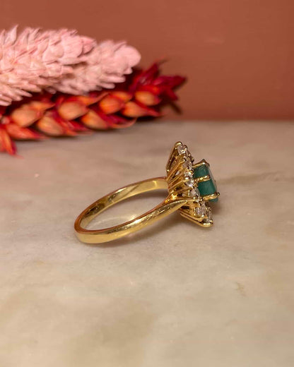 Bague Marguerite Émeraude &amp; Diamants &quot;Aellys&quot; - Elliade Paris