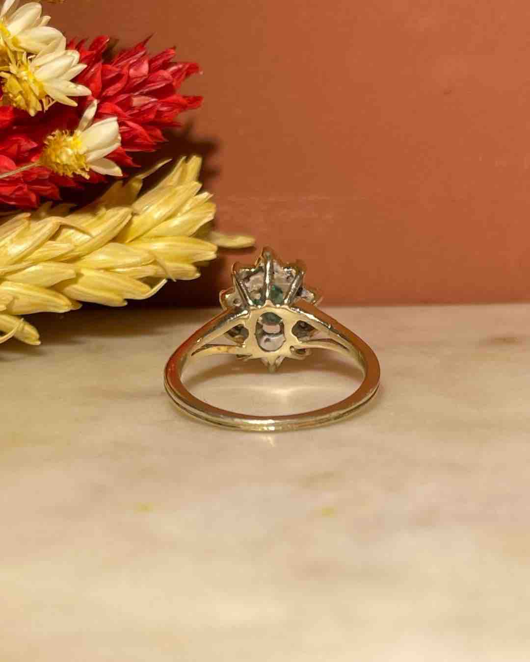 Bague Marguerite Emeraude &amp; Diamants "Andy" - Elliade Paris