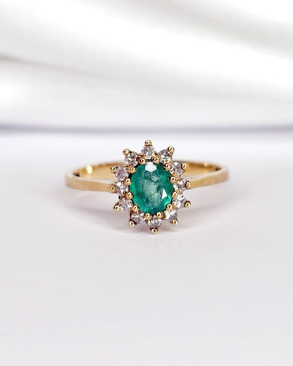 Bague Marguerite Émeraude &amp; Diamants "Christie" - Elliade Paris