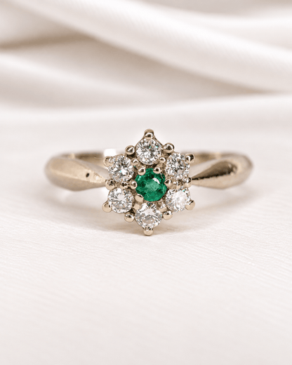 Bague Marguerite Émeraude &amp; Diamants "Elija" - Elliade Paris
