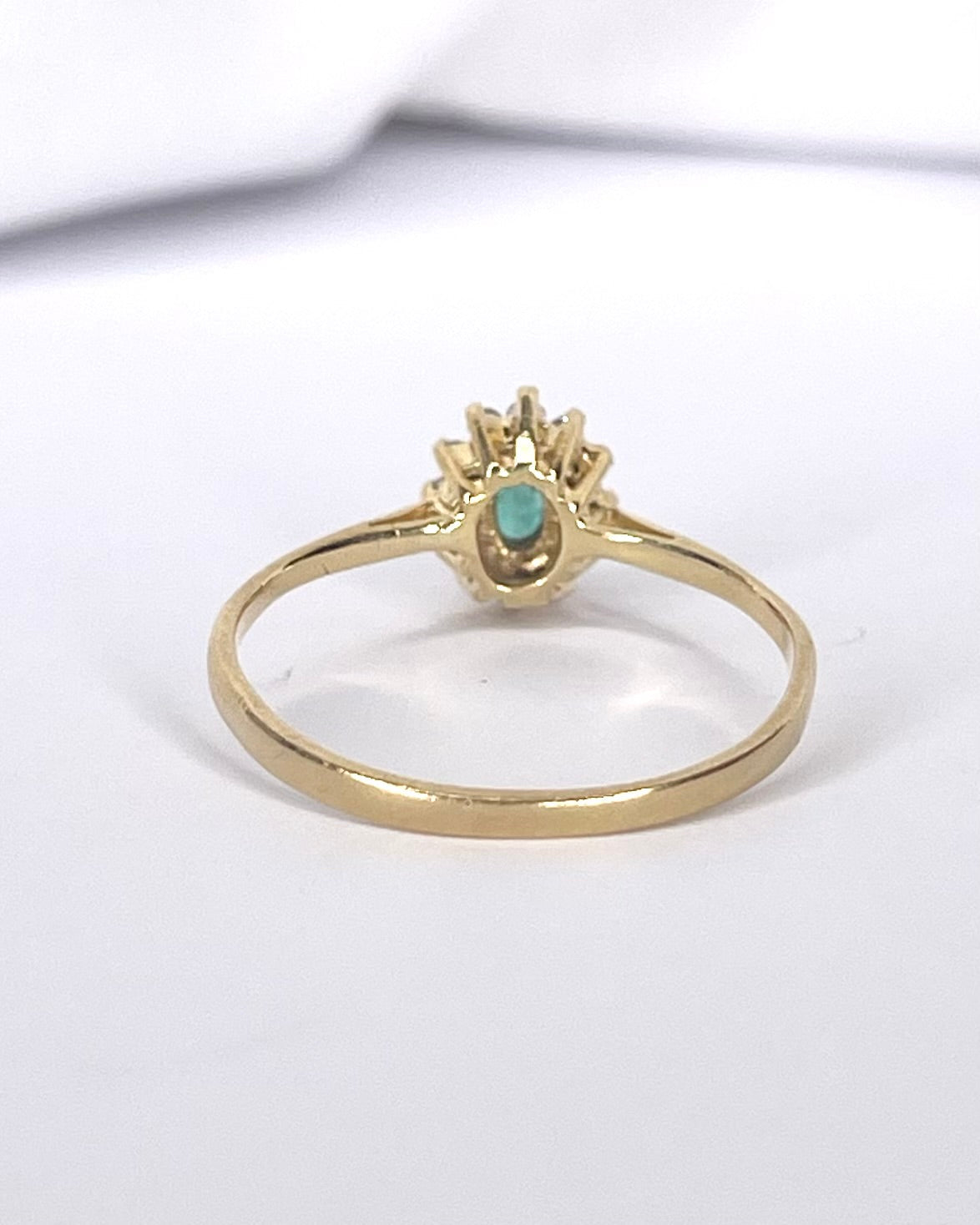 Bague Marguerite Émeraude &amp; Diamants "Evana" - Elliade Paris