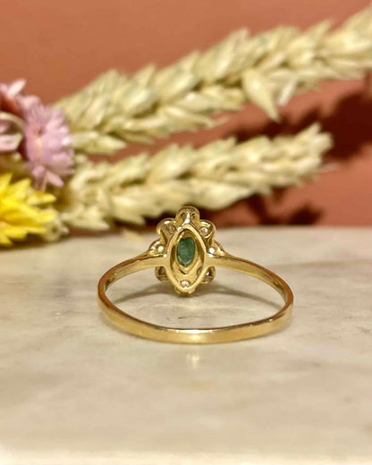 Bague Marguerite Émeraude &amp; Diamants &quot;Hemma&quot; - Elliade Paris