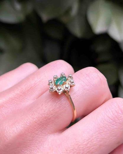 Bague Marguerite Émeraude &amp; Diamants &quot;Inès&quot; - Elliade Paris