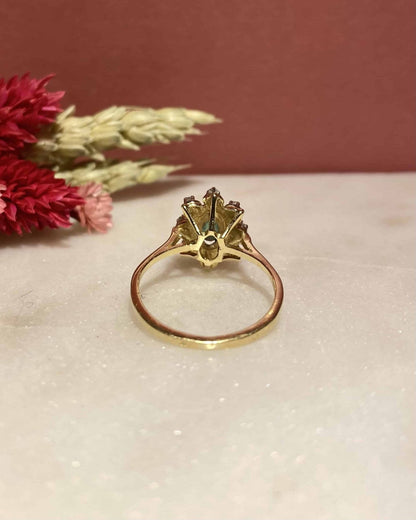 Bague Marguerite Émeraude &amp; Diamants &quot;Inès&quot; - Elliade Paris