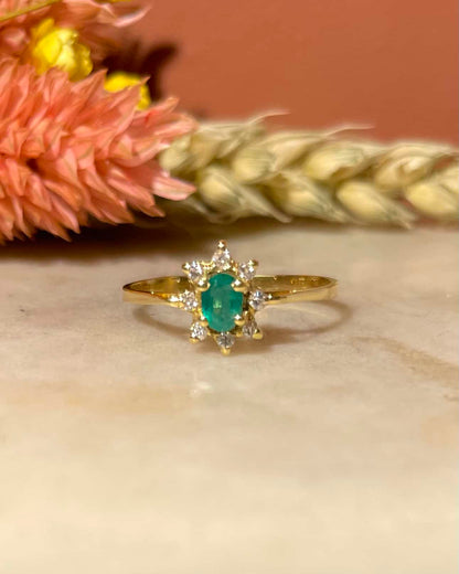 Bague Marguerite Émeraude &amp; Diamants &quot;Izabella&quot; - Elliade Paris