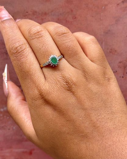 Bague Marguerite Émeraude &amp; Diamants "Jolene" - Elliade Paris